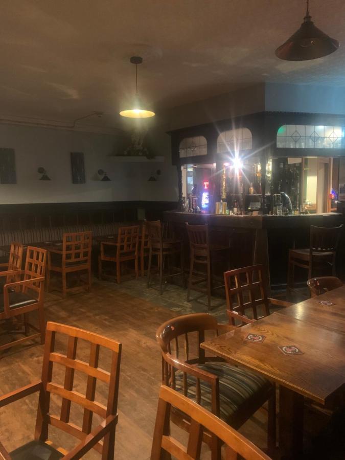 The Thistle Inn Cumnock Exterior photo