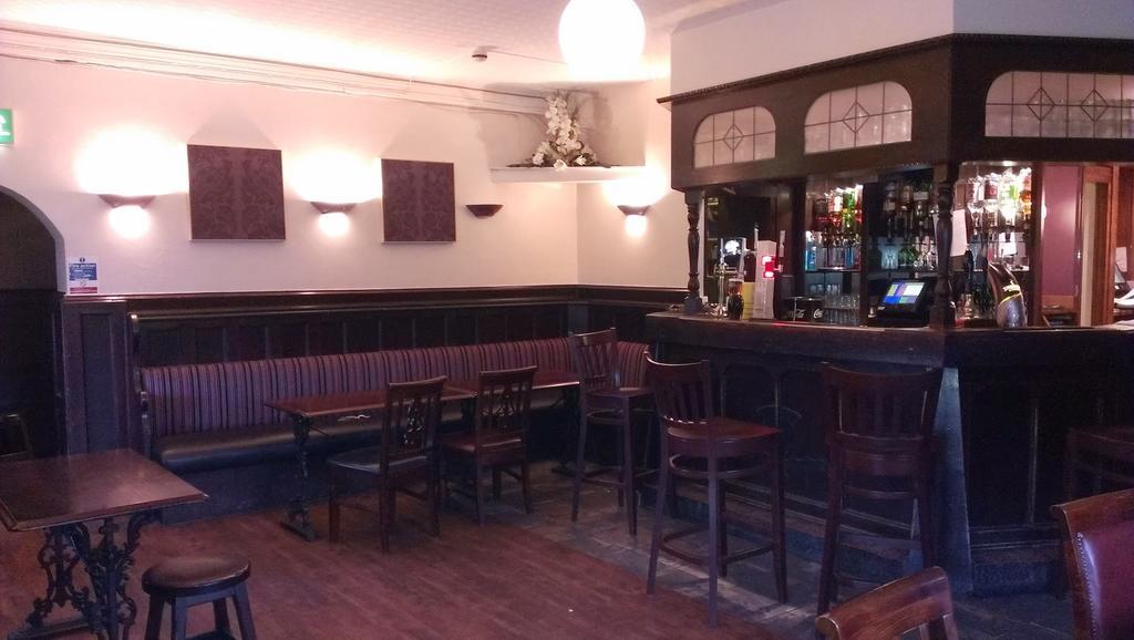 The Thistle Inn Cumnock Exterior photo